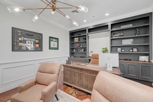 Images Valiente Mott Injury Attorneys