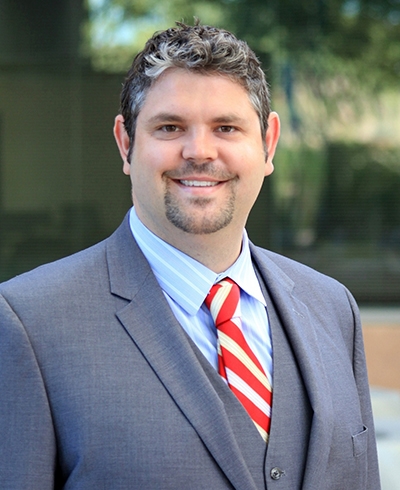 Images Nick Dyer - Associate Manager, Ameriprise Financial Services, LLC