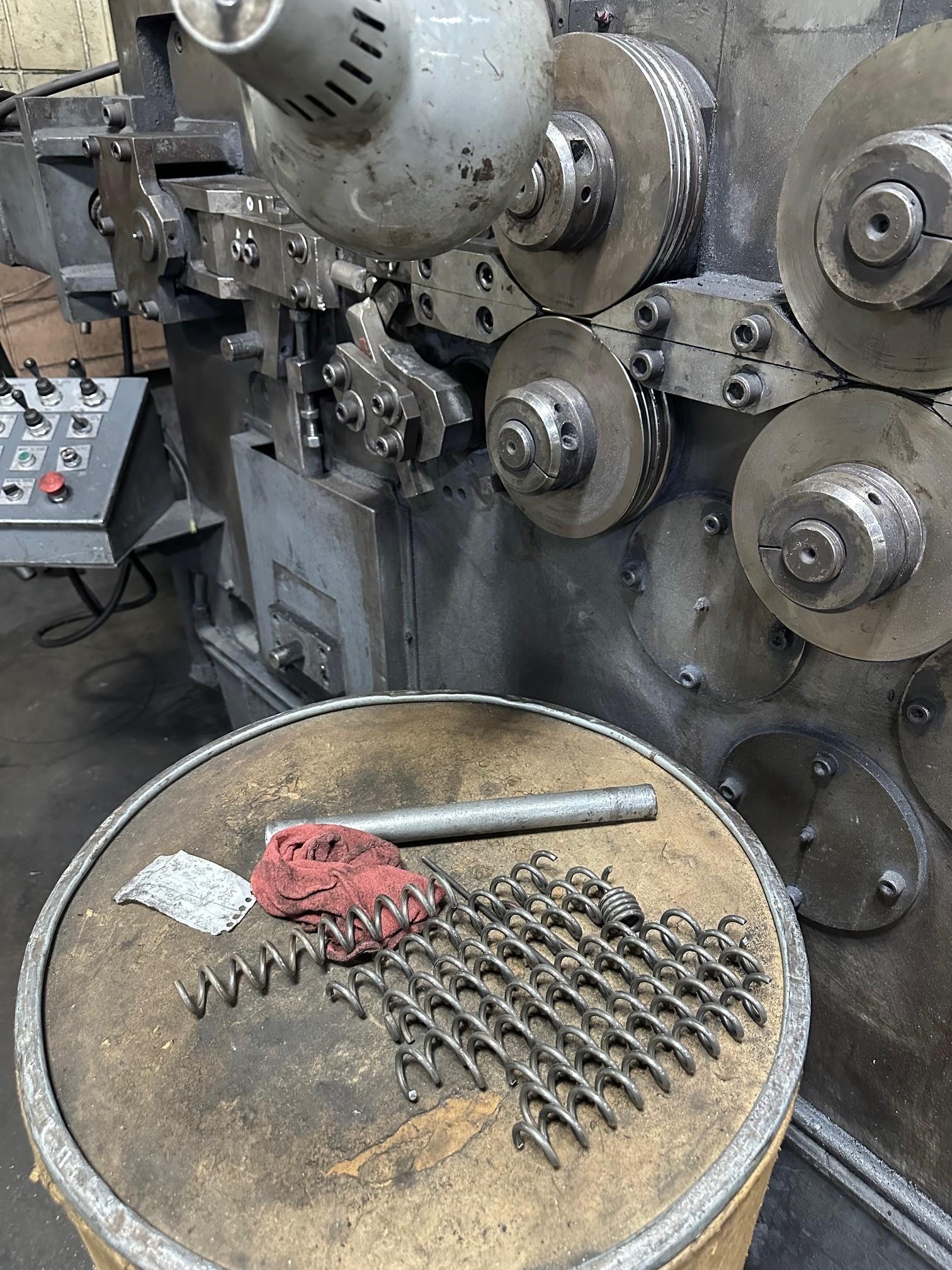 Custom Springs Manufacturing CNC