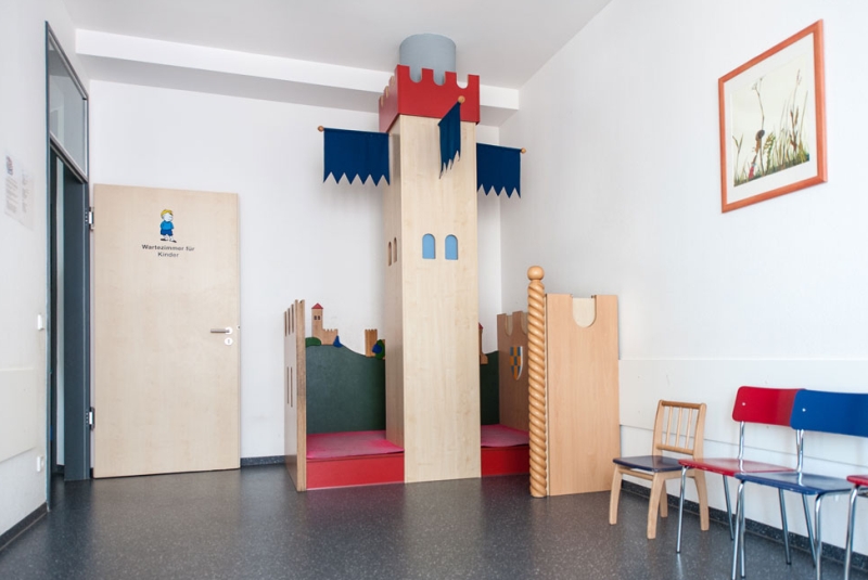 Kinderarzt Balzer, Rathenaustr. 33 in Offenbach