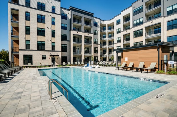 Images Meridian at North Hills