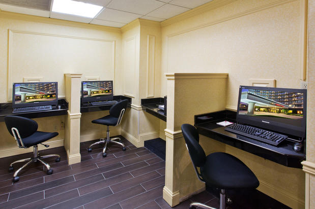 Images Crowne Plaza Portland-Downtown Conv Ctr by IHG