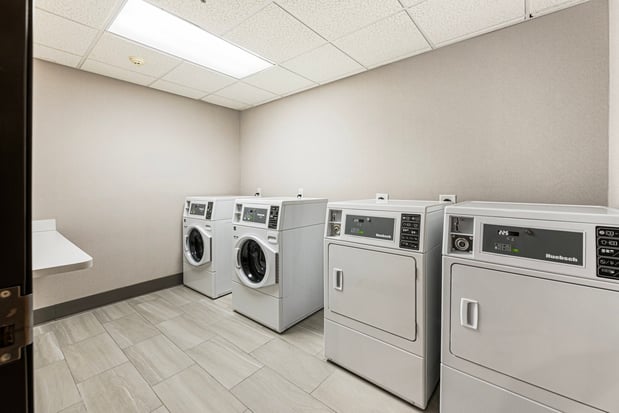 Images Holiday Inn Express & Suites Buford NE - Lake Lanier by IHG