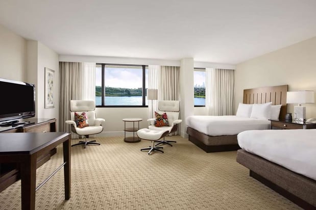 Images Hilton Miami Airport Blue Lagoon
