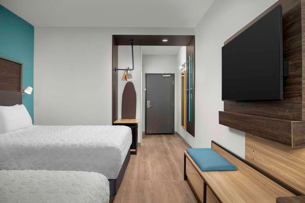 Images Tru by Hilton North Richland Hills DFW West
