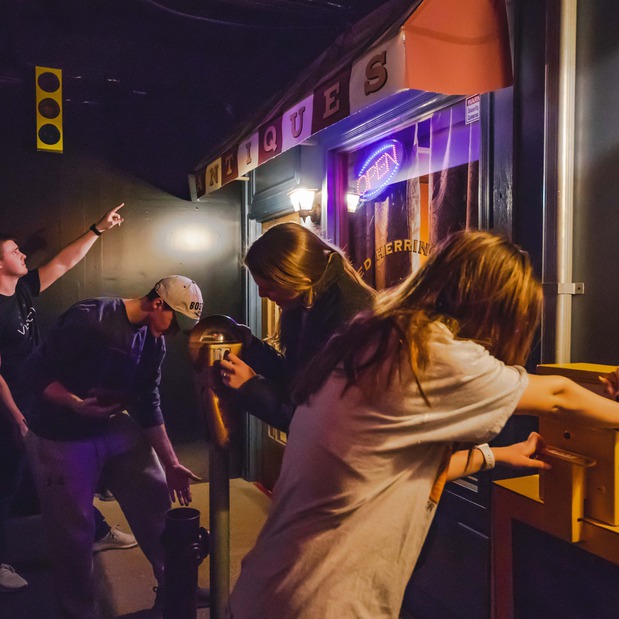Images Red Door Escape Room