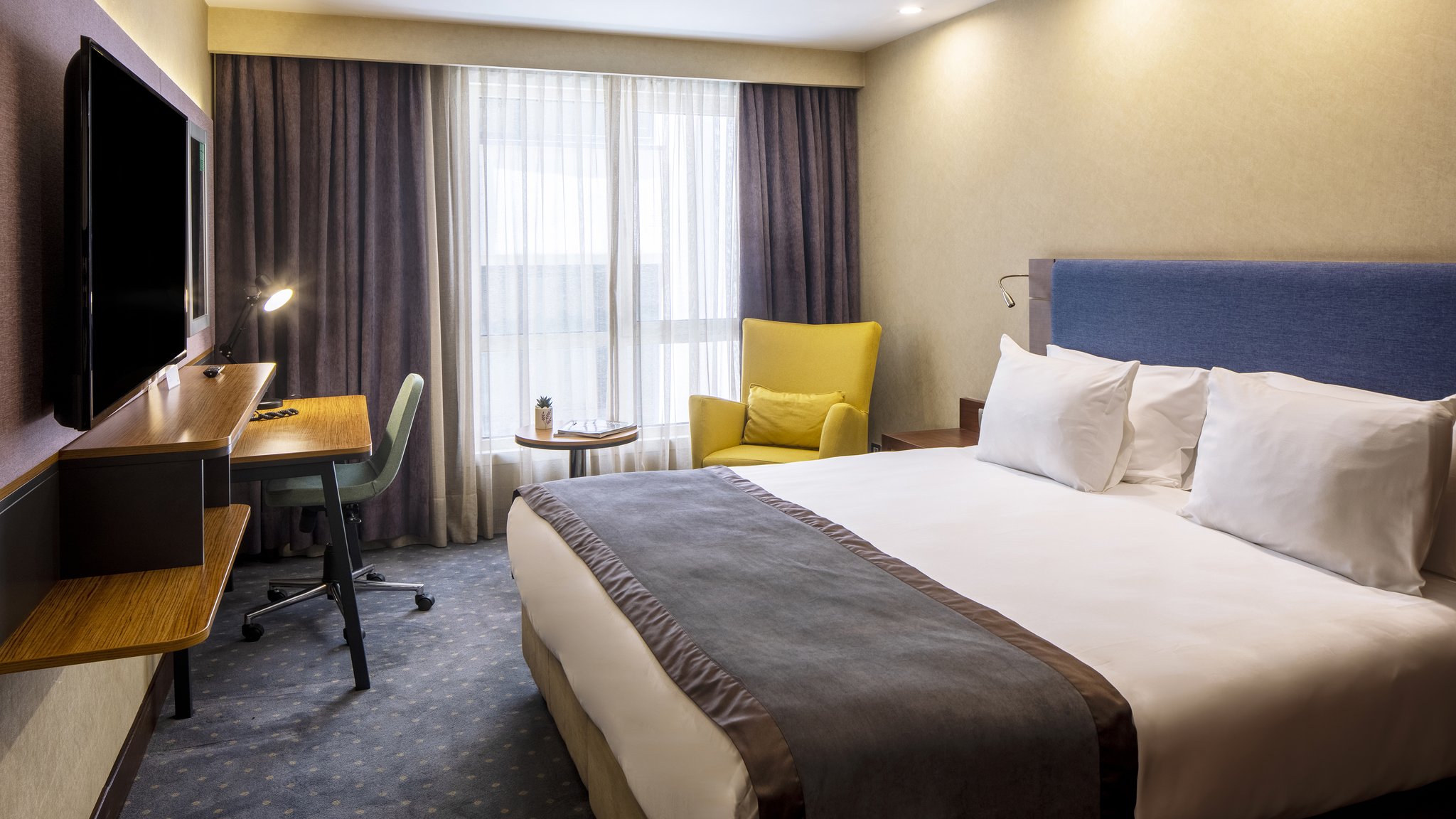 Images Holiday Inn Istanbul - Sisli by IHG