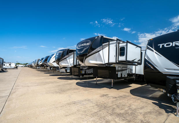 Images Blue Compass RV Canton