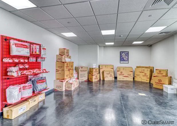 Images CubeSmart Self Storage