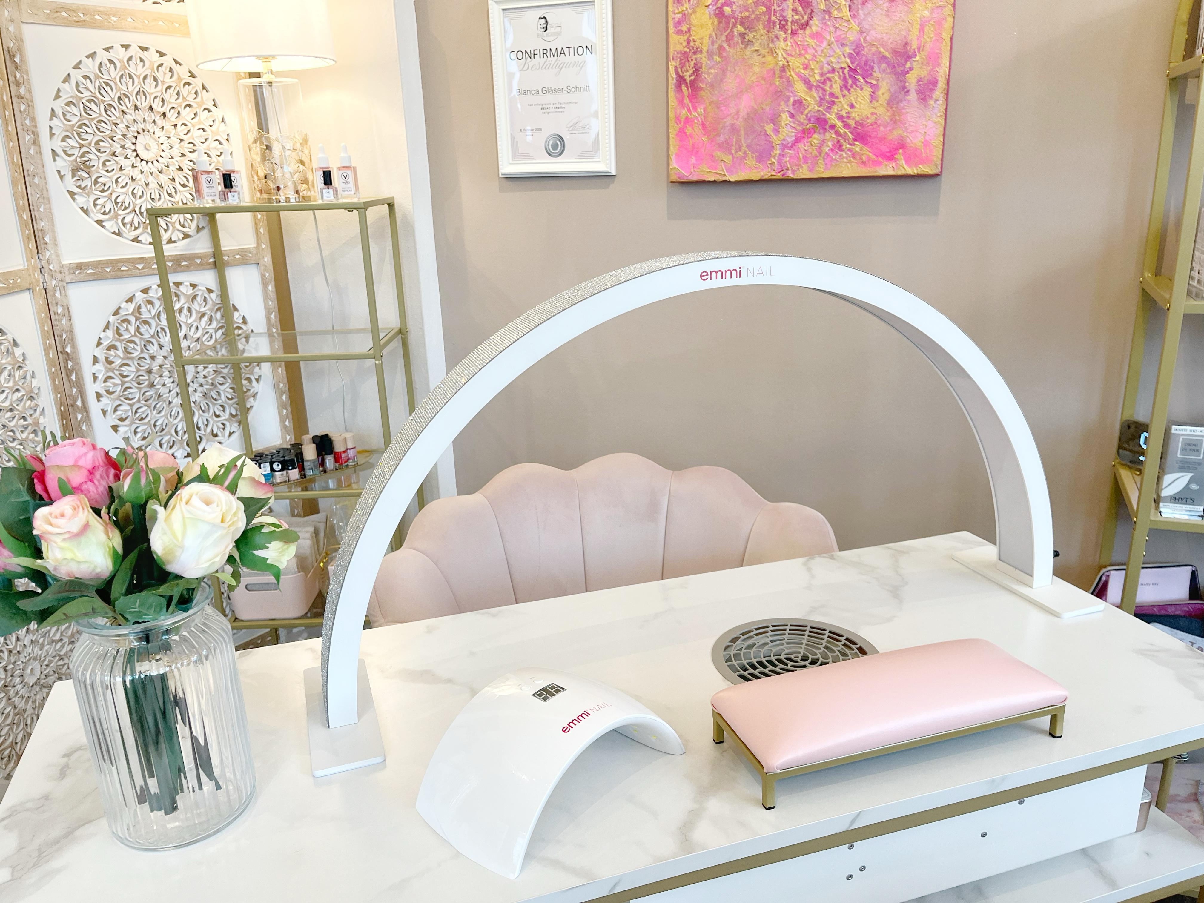 Bilder Die Schönheitsmanufaktur - Kosmetiksalon, Visagistin & Braut Stylistin