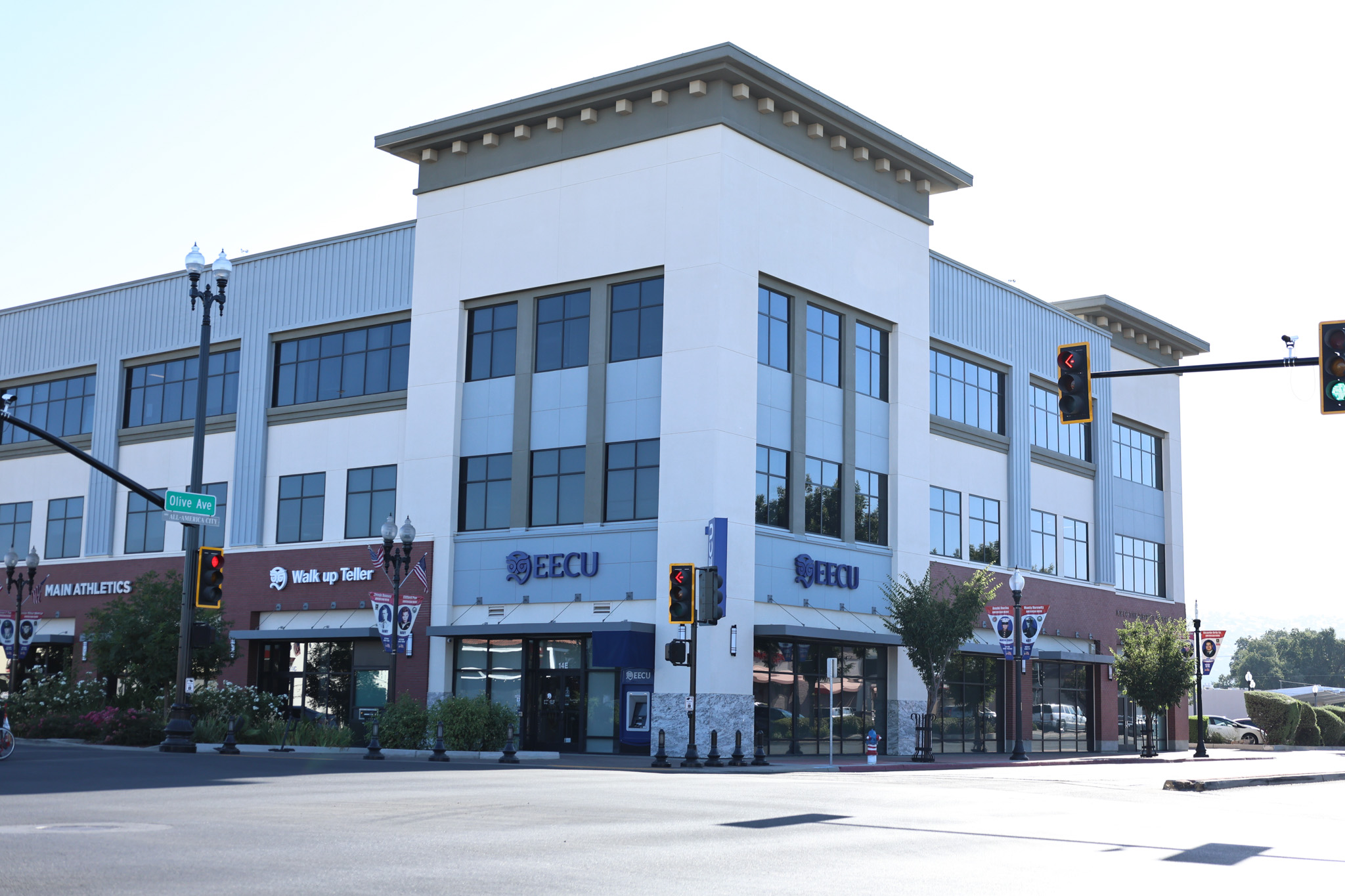 Educational Employees Credit Union - EECU - Porterville Branch