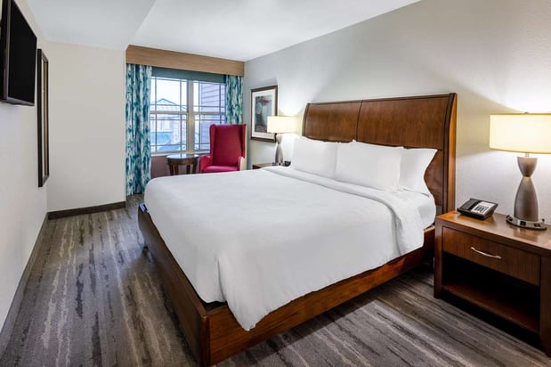 Images Hilton Garden Inn Roanoke