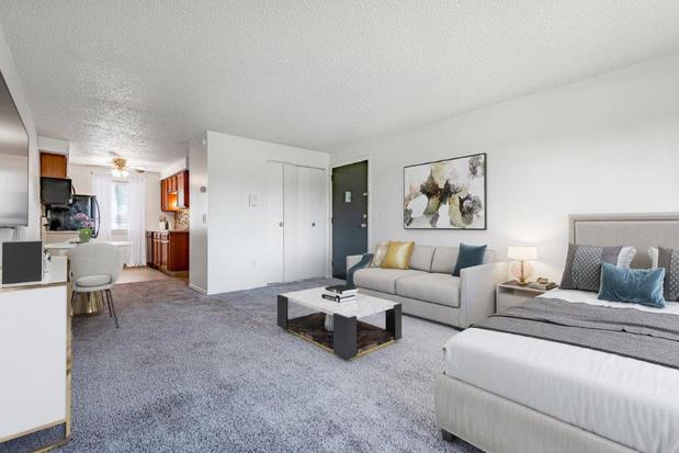 Images Glenbrook Manor Apartment Homes