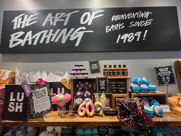 Images Lush Cosmetics Burlington
