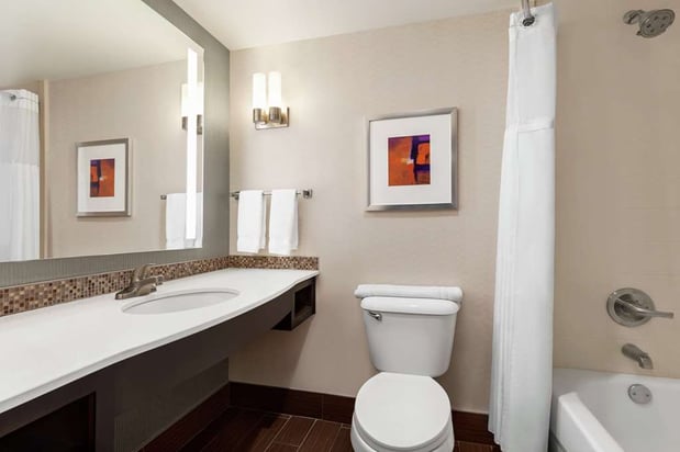 Images Hilton Garden Inn Louisville Downtown