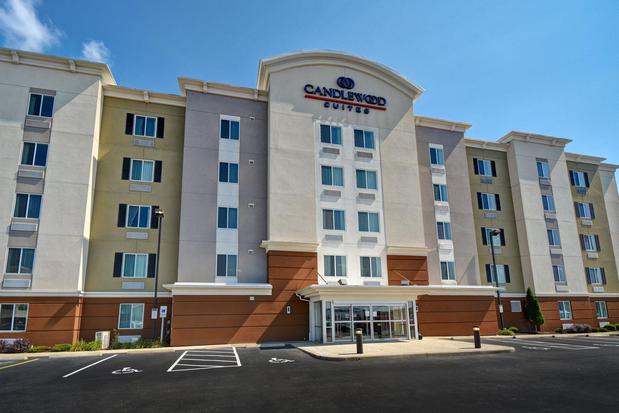 Images Candlewood Suites St. Clairsville-Wheeling Area, an IHG Hotel