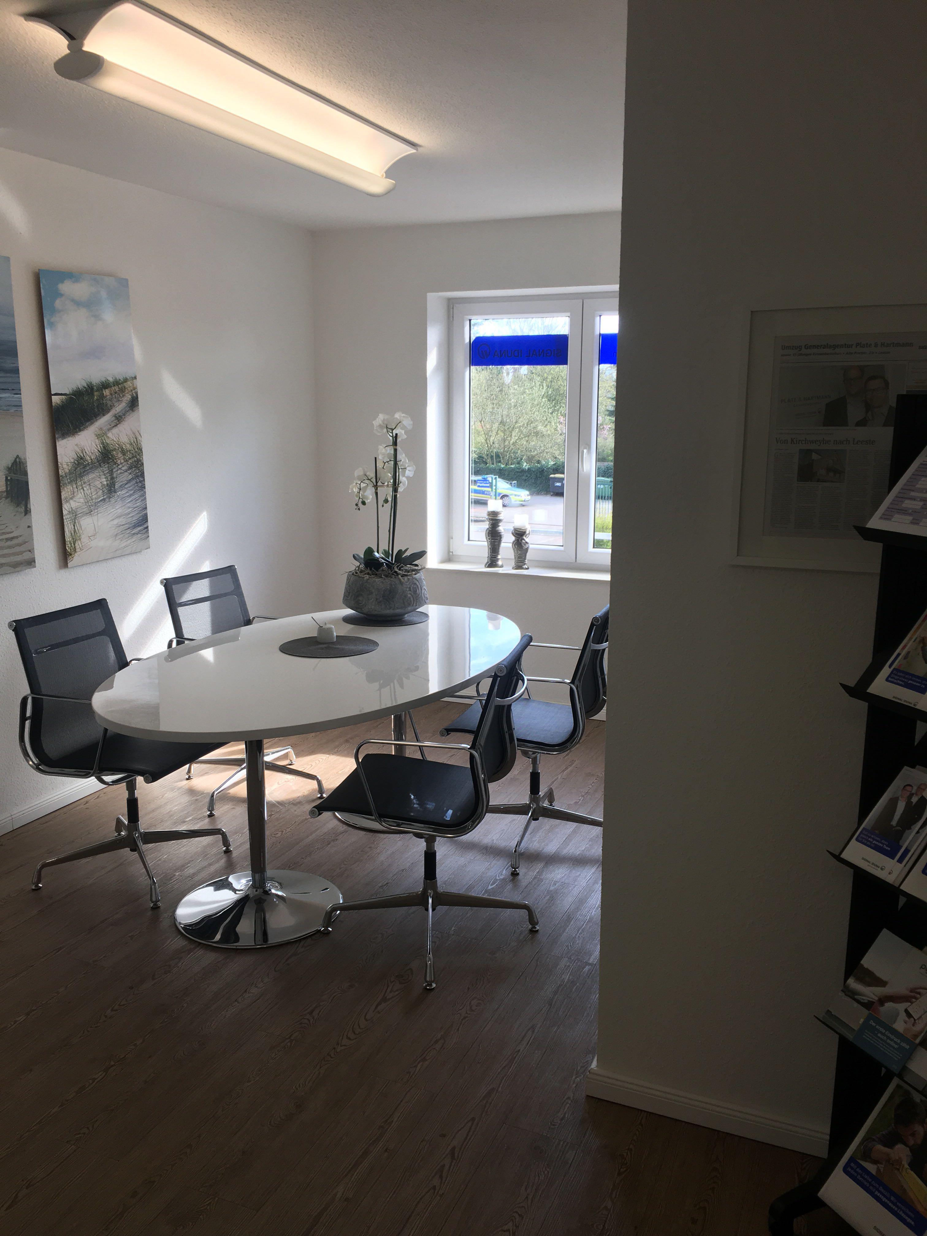 Bilder SIGNAL IDUNA Versicherung Melvin Schorfmann