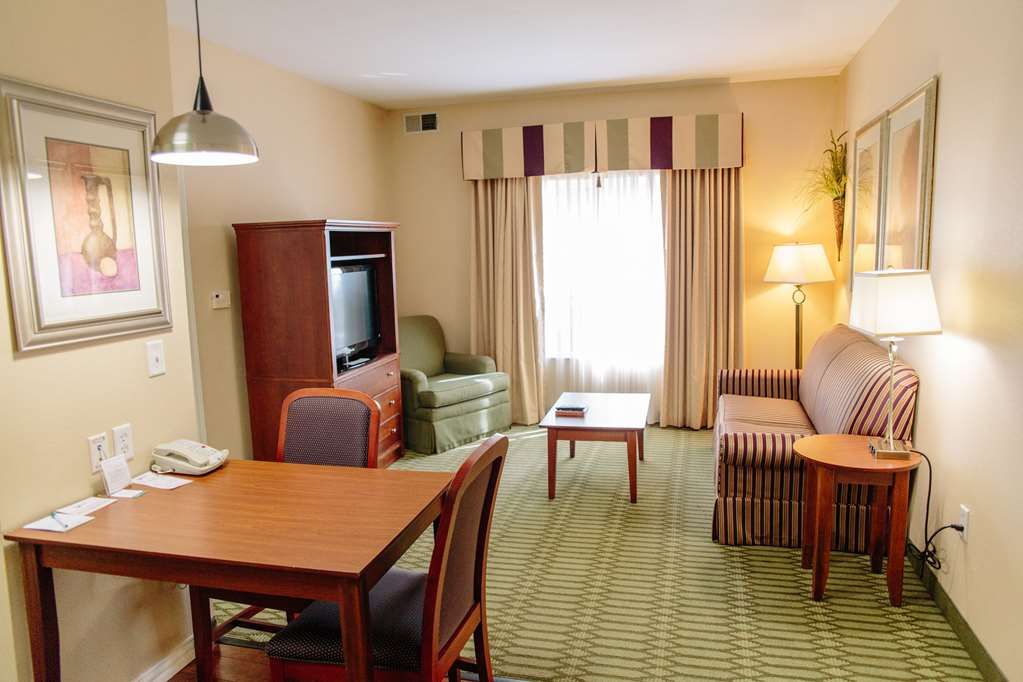 Guest room