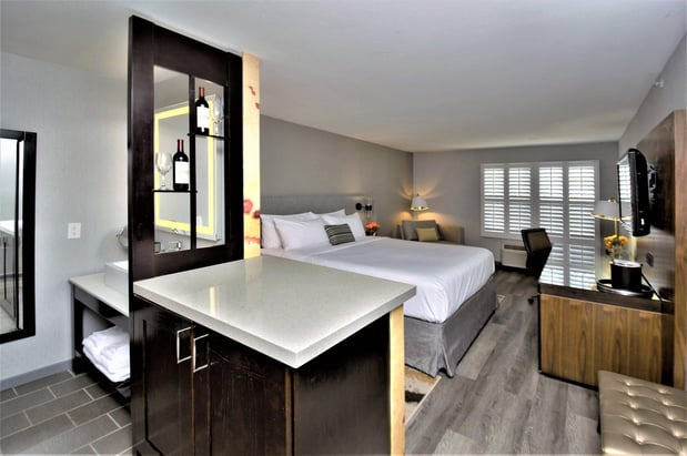 Images Hotel Indigo Napa Valley by IHG