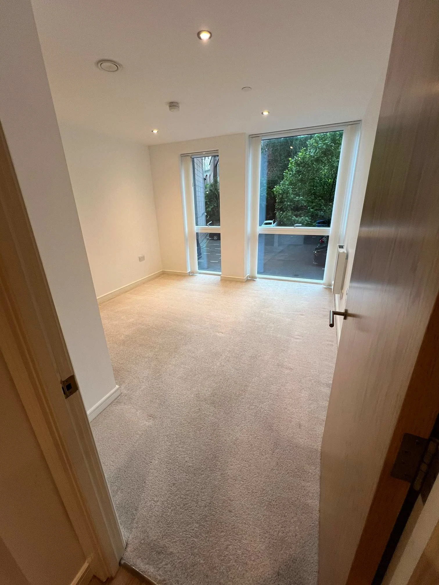 Images Maid in Bristol Cleaning Service Ltd