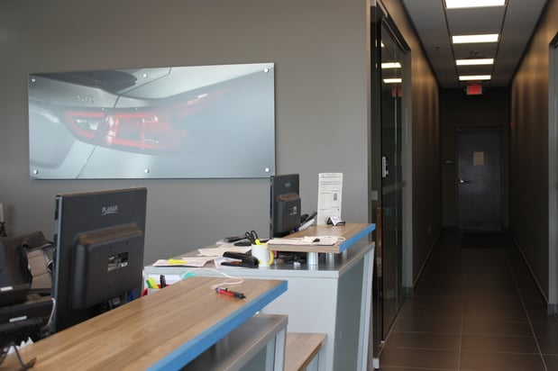 Images Russ Darrow Nissan of West Bend Service Center