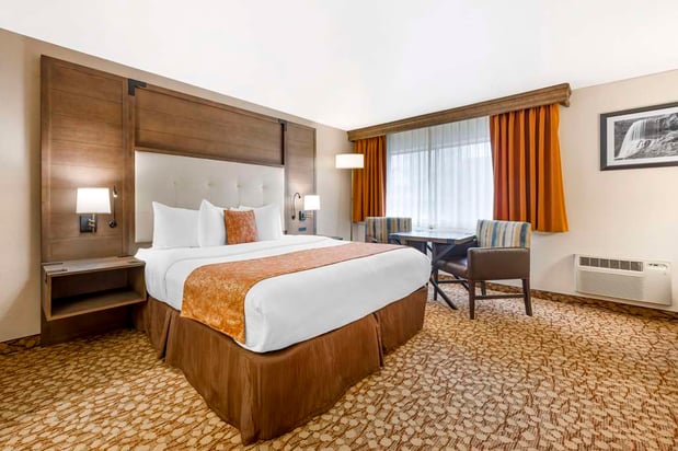 Images Best Western Plus Mill Creek Inn