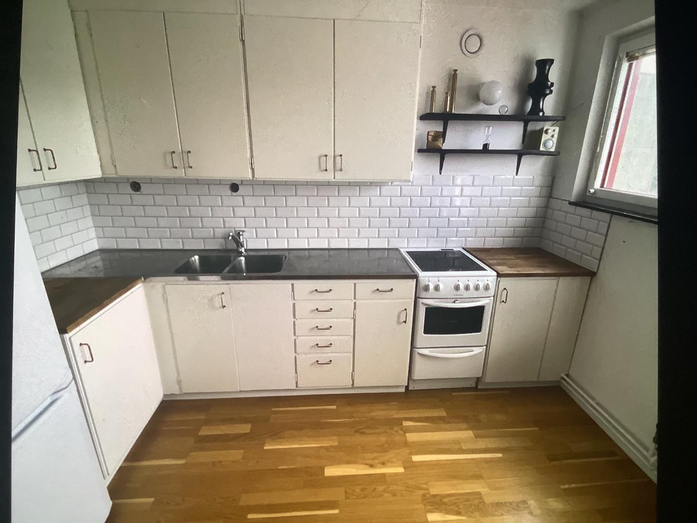 Images Lindmarks Kakel AB