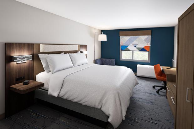 Images Holiday Inn Express & Suites Muskegon - Grand Haven, an IHG Hotel