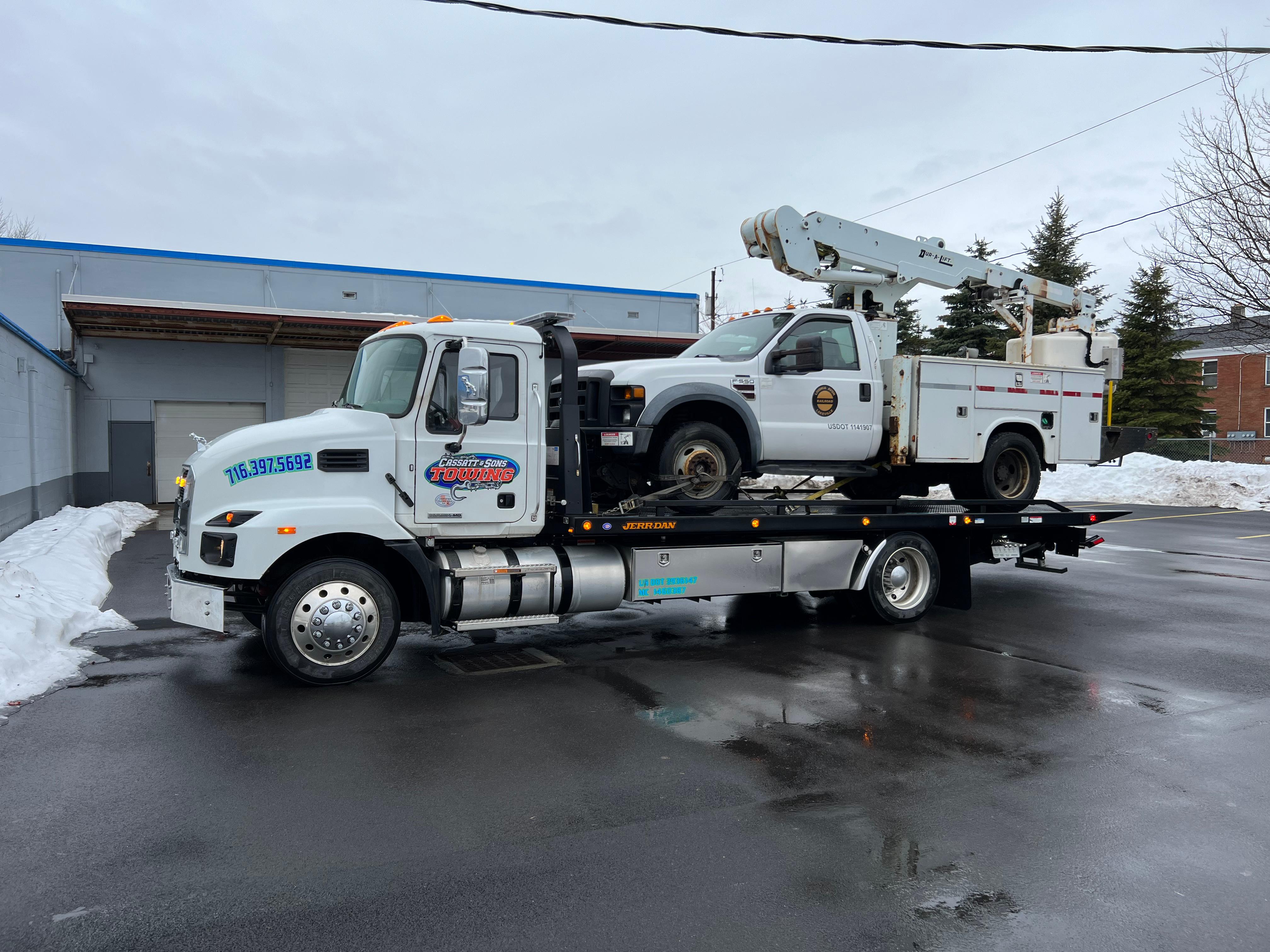 Contact us for Towing Services!