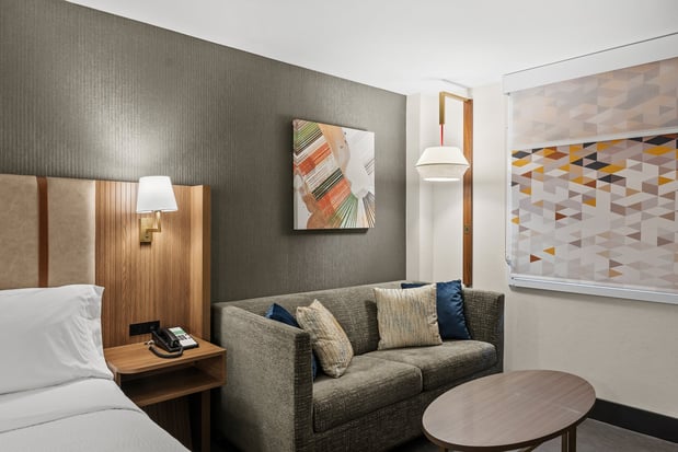 Images Holiday Inn Niagara Falls State Park Entry by IHG