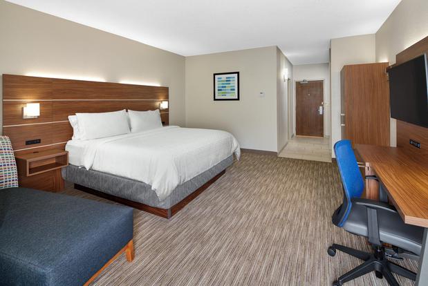Images Holiday Inn Express Statesboro by IHG