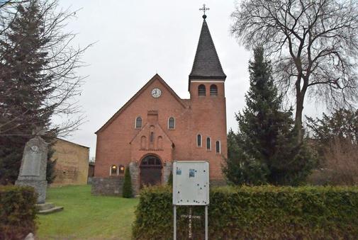 Kirche Liebenthal - Pfarrsprengel Liebenwalde, Dorfstr. in Liebenwalde