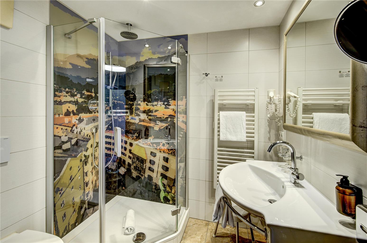 Hotel Goldener Adler, BW Signature Collection, Herzog - Friedrich Str 6 in Innsbruck