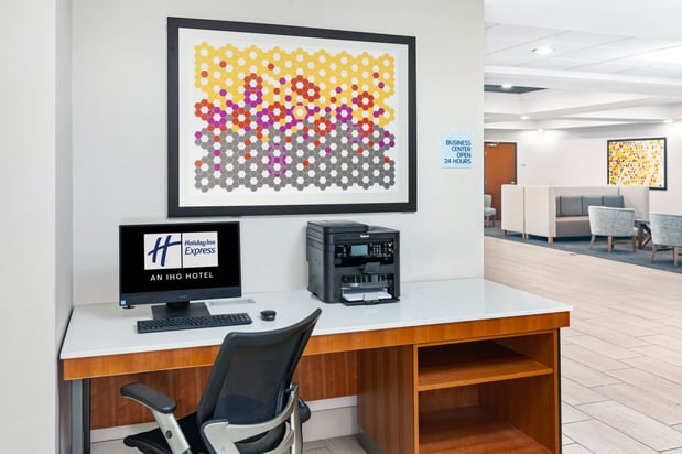 Images Holiday Inn Express & Suites Chicago South Lansing by IHG