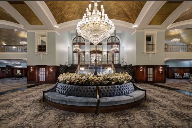 Images Amway Grand Plaza, Curio Collection by Hilton