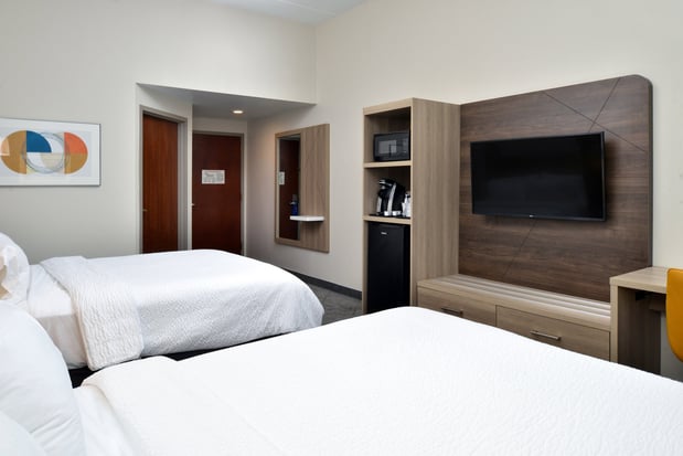 Images Holiday Inn Express Lewisburg/New Columbia by IHG