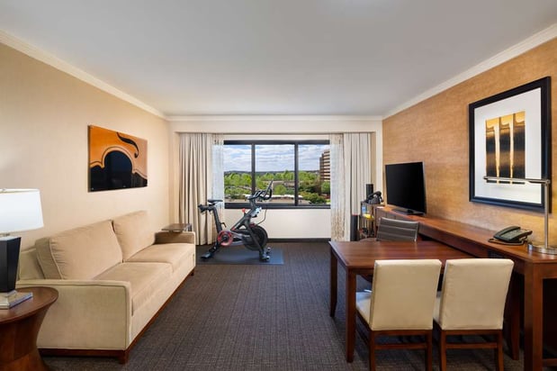 Images Embassy Suites by Hilton Austin Downtown South Congress
