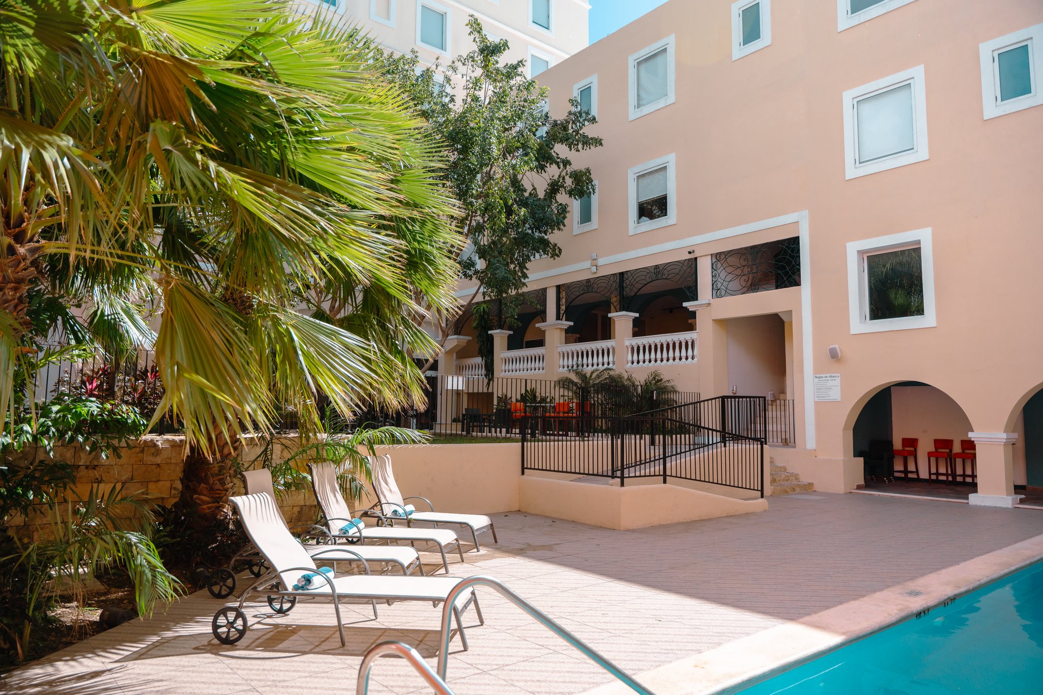 Images Holiday Inn Express Merida Centro by IHG