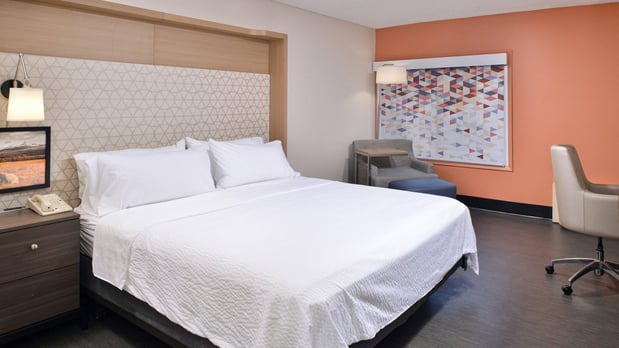 Images Holiday Inn Great Falls-Convention Center by IHG