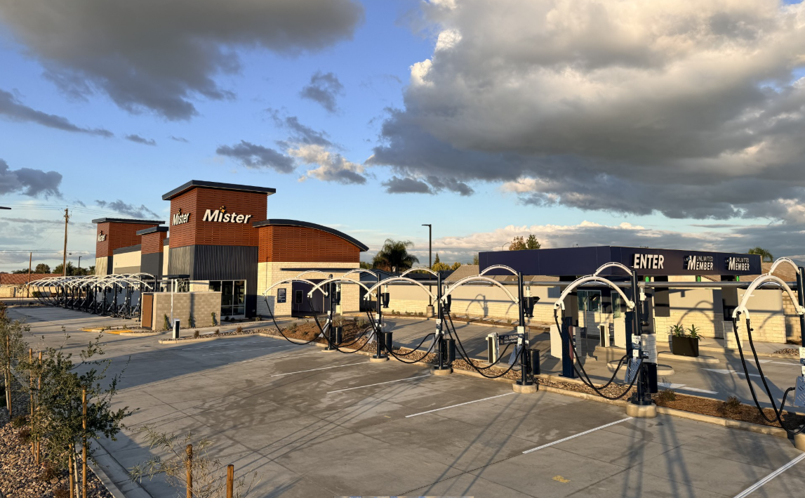 Mister Car Wash Image