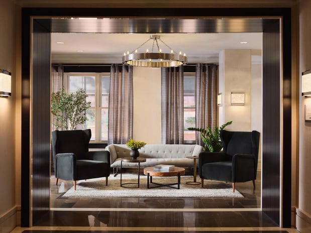 Images The Metropolitan at 40 Park
