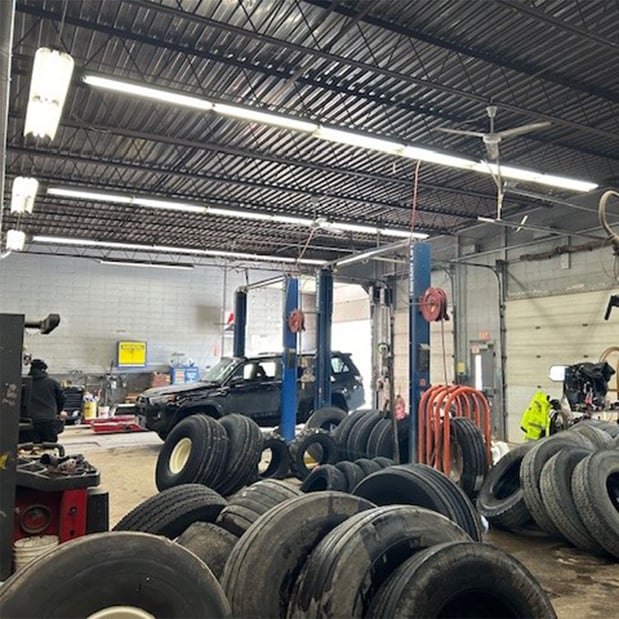 Images Bauer Built Tire & Service