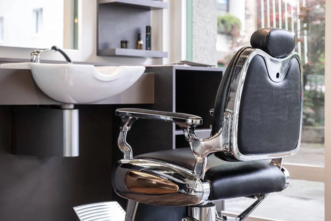 Bejona Natural Hair Studio - Friseur München Pasing - Locken & Balayage, Ebenböckstraße 27 in München