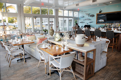 Yellowfin Bar & Kitchen Image
