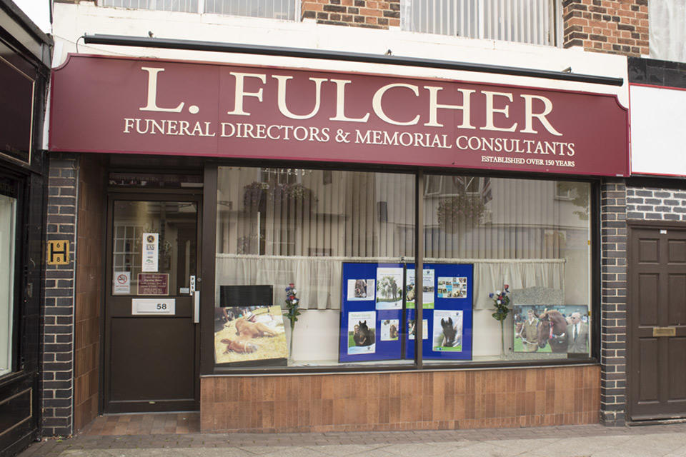 L Fulcher Funeral Directors Stowmarket 01449 613033