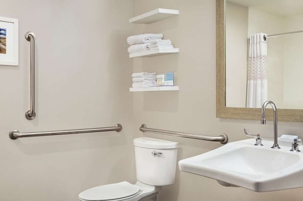 Images Hampton Inn Lawrence