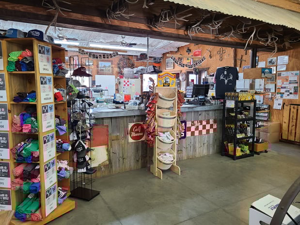 Images Llano Feed & Supply