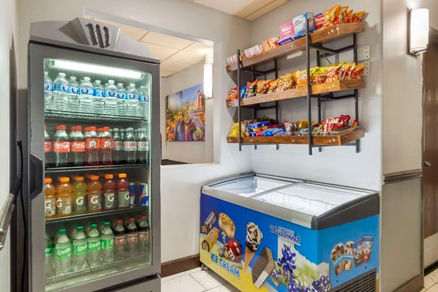 Images Best Western Medical Center North Inn & Suites Near Six Flags