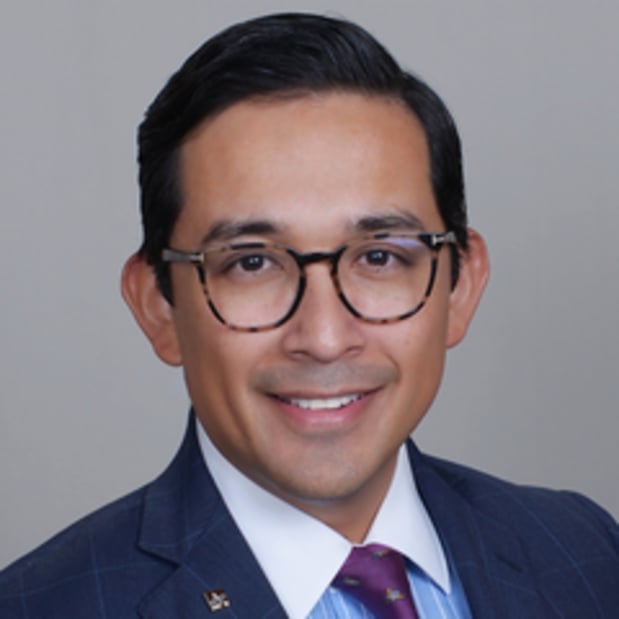 Images Edward Jones - Financial Advisor: Christian E Pliego