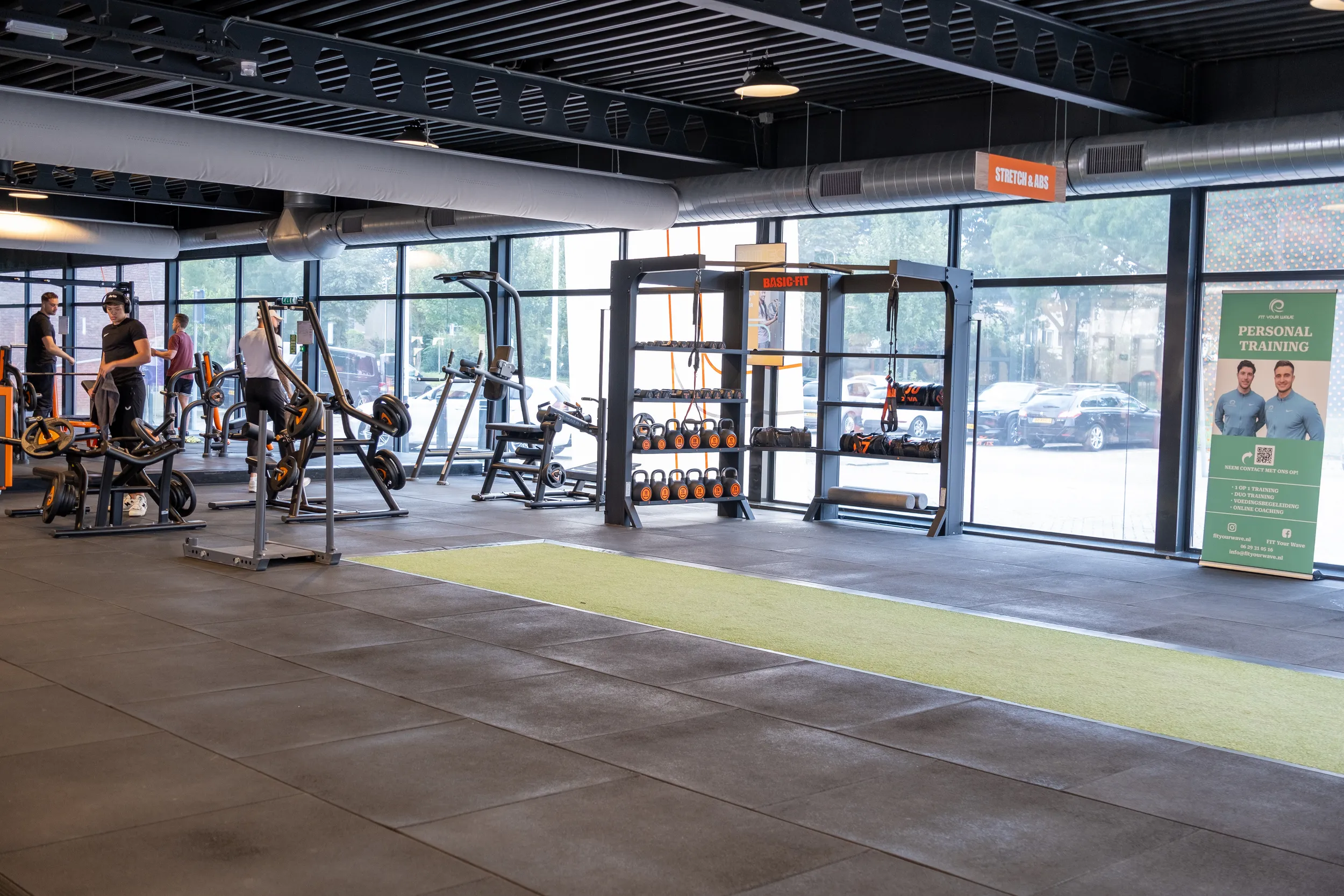 Foto's Basic-Fit 24/7